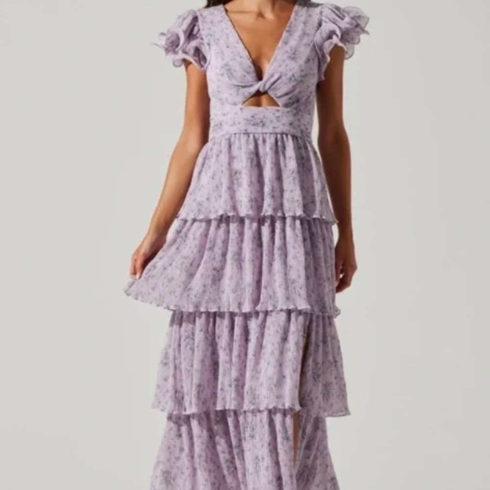 ASTR The Label - Emporia Pleated Tiered Floral Dress in Lavender